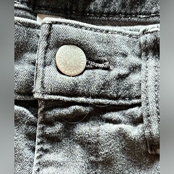 Universal Thread size 10 women’s gray jeans - Picture 2 of 8